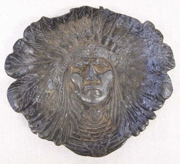 1940's Native American Head Pot Metal Ashtray (1 of 2)