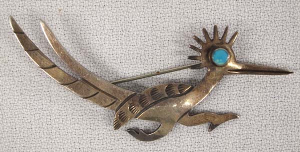 Vintage Navajo Sterling Silver Turquoise Pin (1 of 2)
