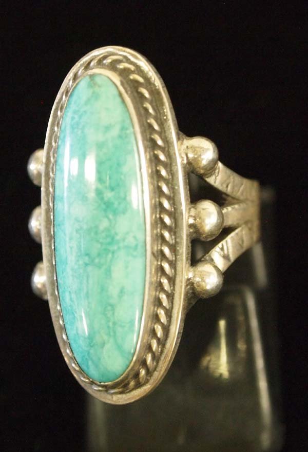 Vintage Navajo Sterling Silver Turquoise Ring, 3.5 (1 of 2)