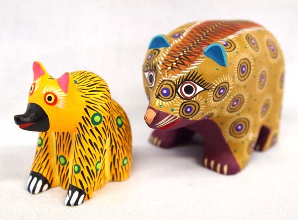 Pr Mexican Alebrijes Carved Wooden Bears signed (1 of 7)