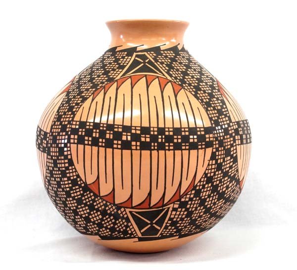 Mexican Mata Ortiz Jar by Luis Ortiz (1 of 2)