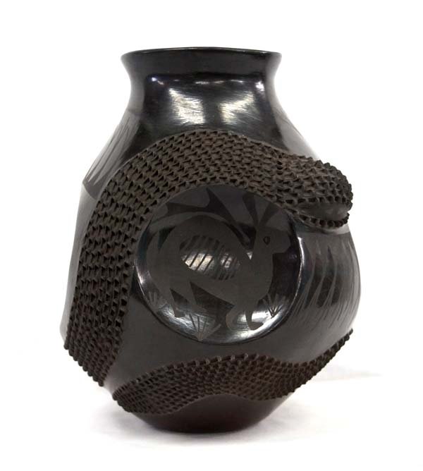 Mexican Mata Ortiz Jar by Jose Gonzales (1 of 3)