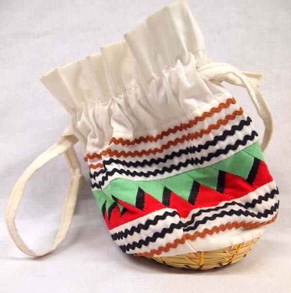 Native American Seminole Purse (1 of 3)