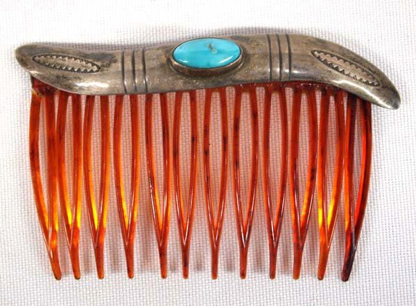 Antique Navajo Sterling Turquoise Hair Comb: Antique Native American Navajo Sterling Turquoise Hair Comb, measures 3''L, hand stamped details, one tooth on the comb is broken