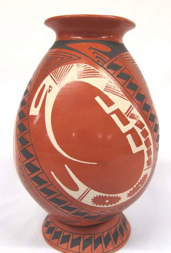 Mexican Mata Ortiz Jar by Yolanda Soto (1 of 6)