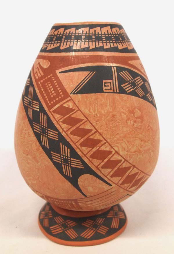 Mexican Mata Ortiz Jar by Yolanda Soto. (1 of 6)