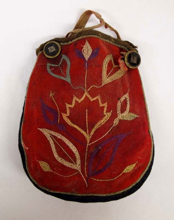 Antique Plains Indian Cree Embroidered Bag (1 of 2)