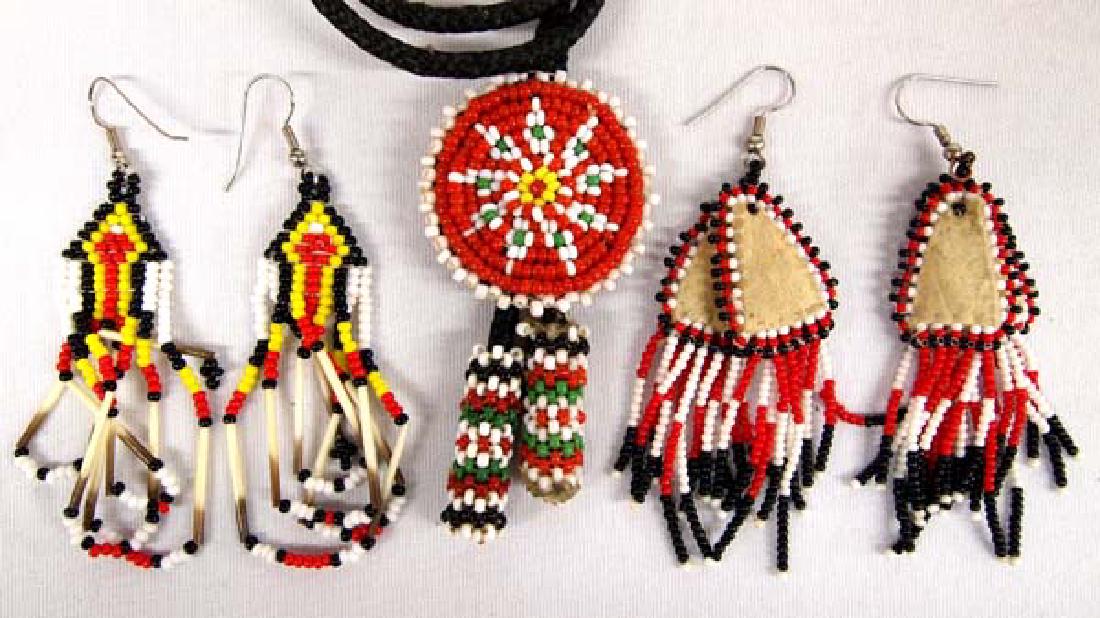 Native American Beadwork, 3'' Slide, $6.50 S&H: Native American Beadwork, 3'' Slide, $6.50 S&H