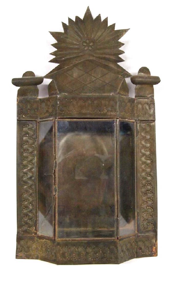 Vintage Mexican Tin Devotional Nicho (1 of 3)