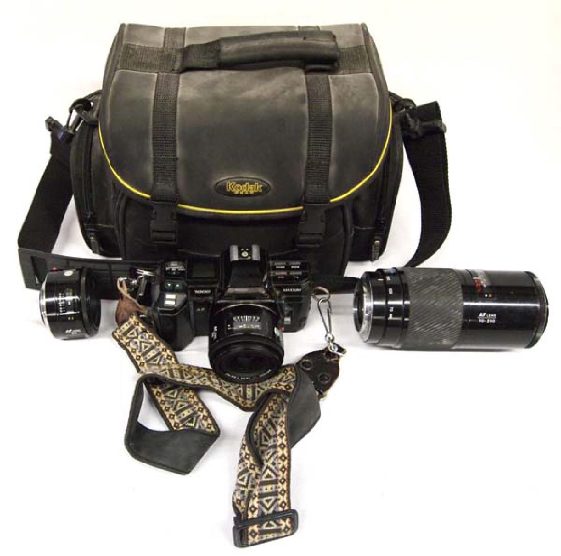 Minolta Maxxum 7000 Camera with Lenses in Case (1 of 4)