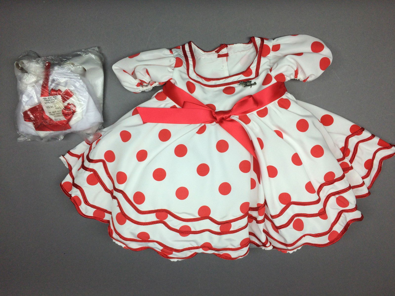 Shirley Temple Playpal Stand Up & Cheer Outfit (1 of 8)