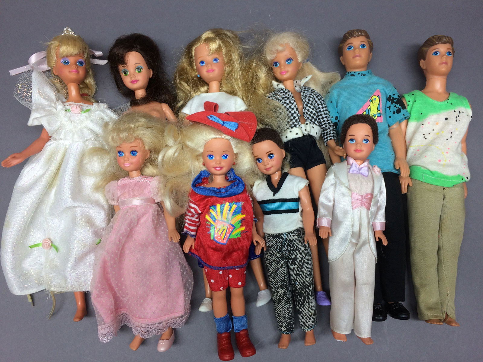 Lot of Skipper Kevin Courtney Stacie & Todd Dolls (1 of 17)