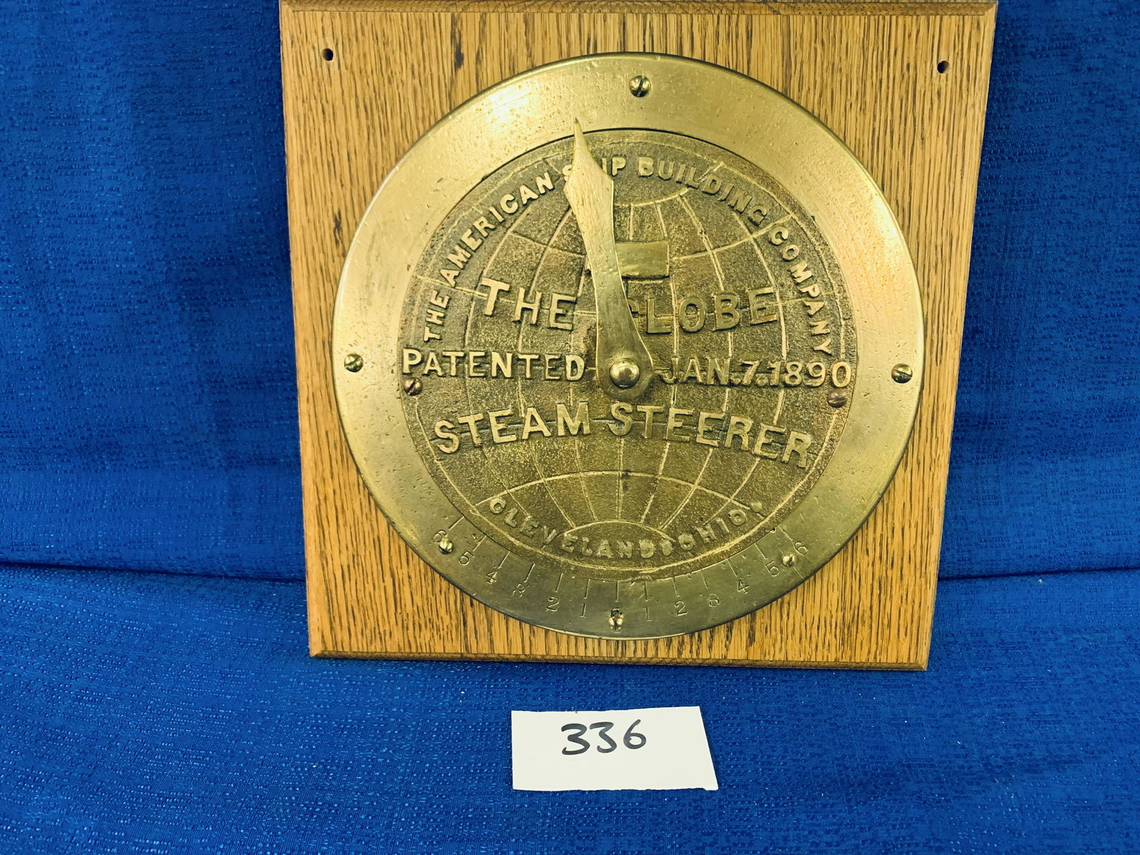 Brass Builders Plate, Globe Steam Stearer (1 of 4)