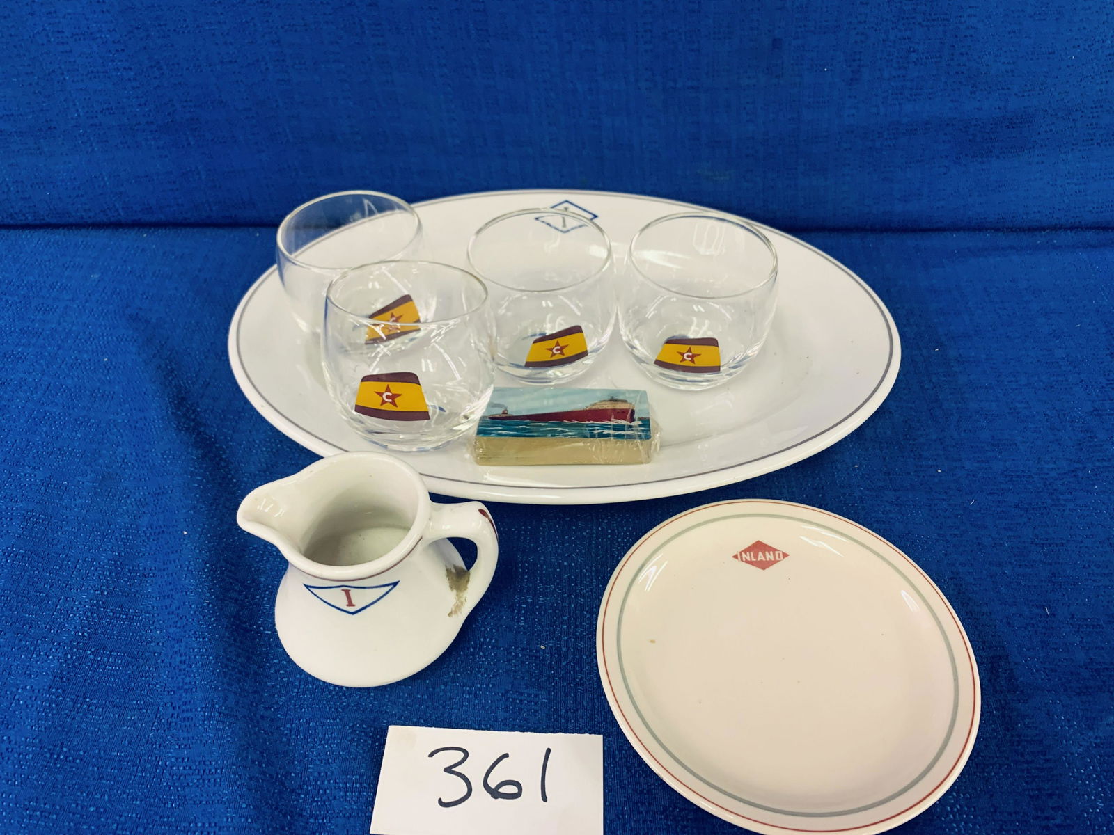 8 Shipping Food Service Glassware (1 of 7)