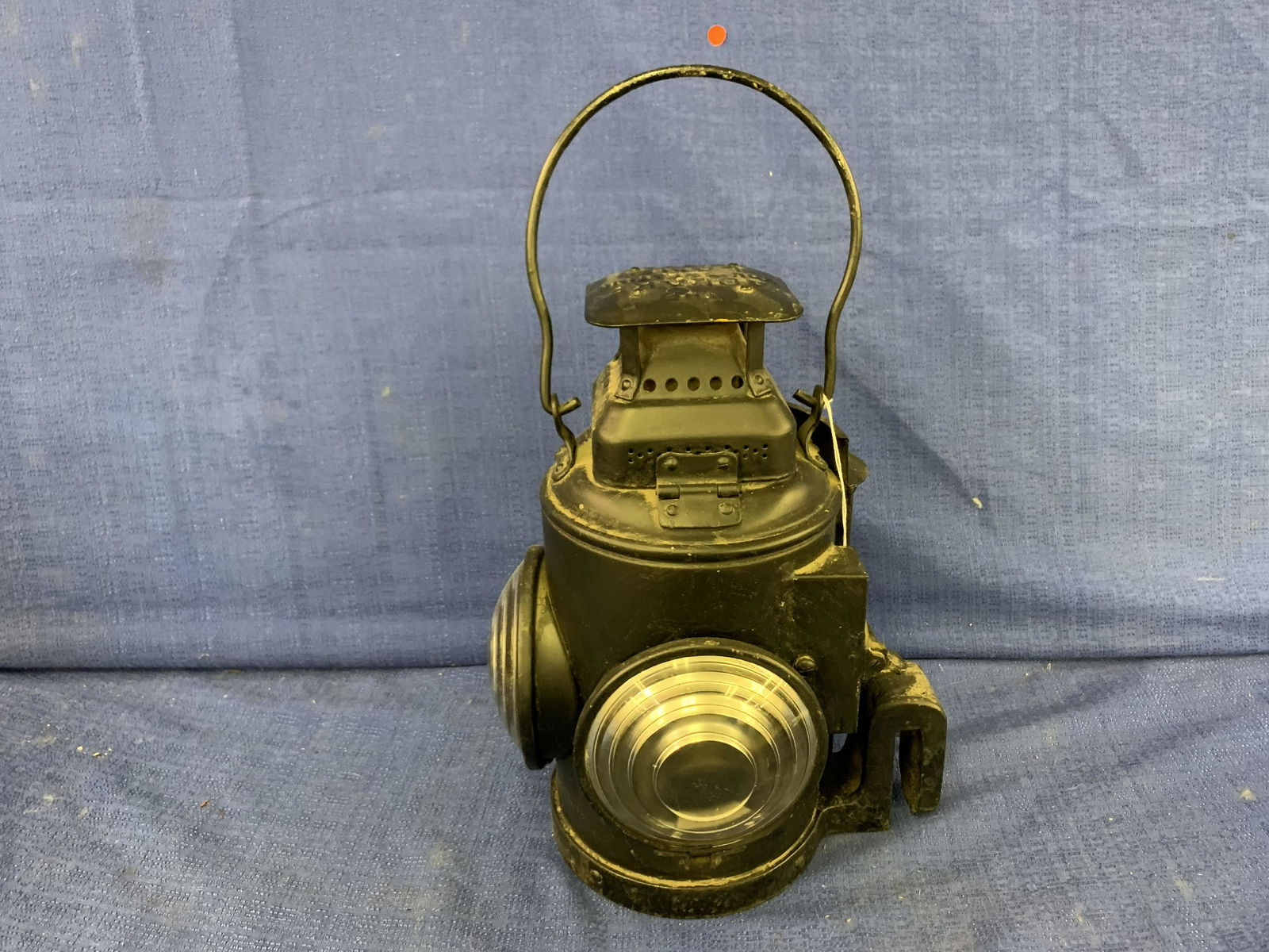 Adlake Wall-mounted Railroad Light (1 of 5)