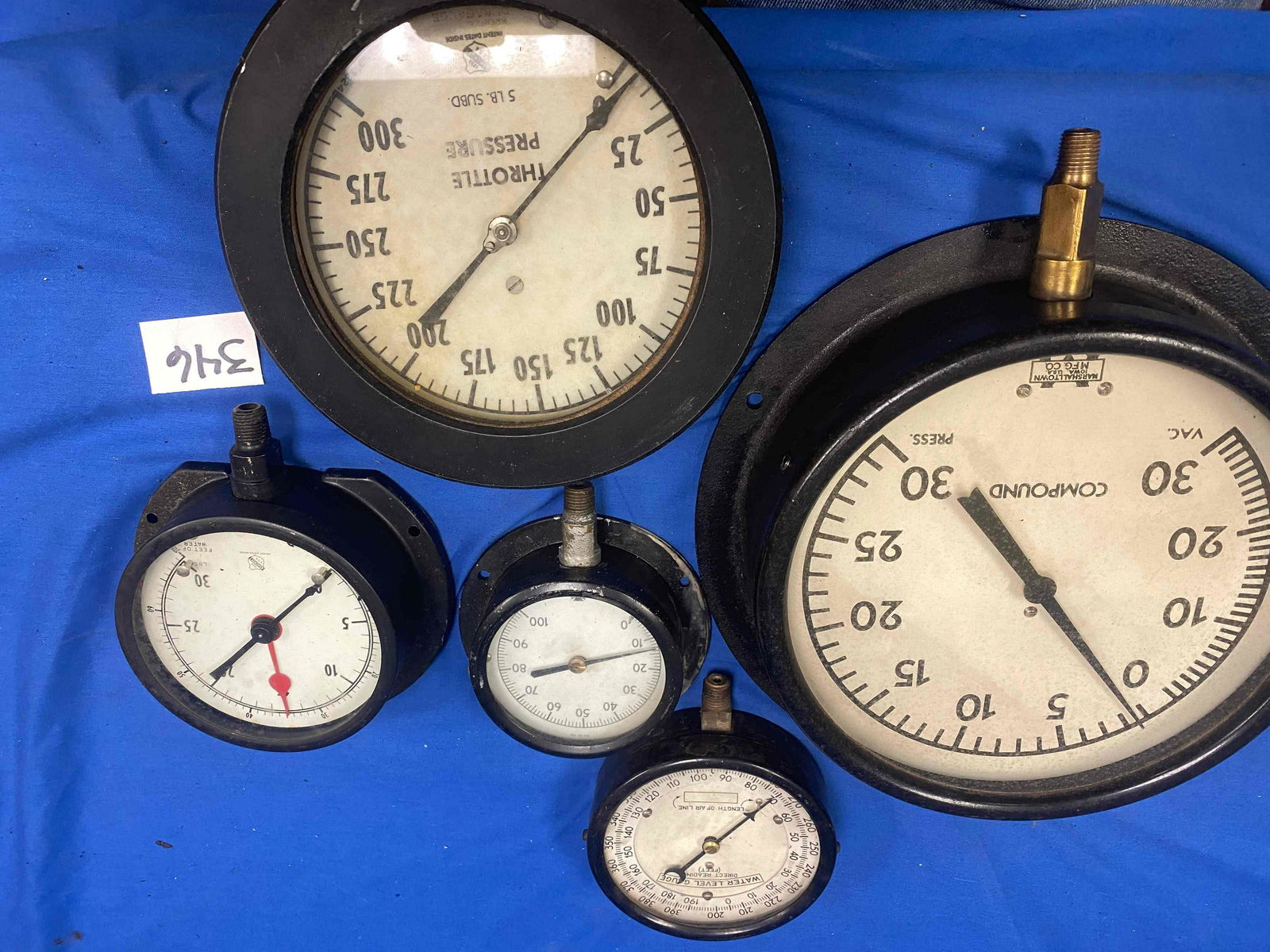 5 Vintage Gauges (1 of 8)