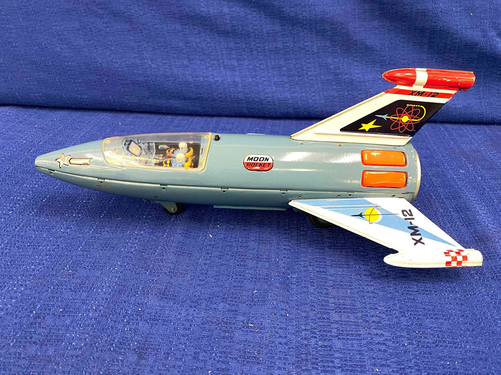 Vintage Toy Moon Rocket Toy (1 of 6)