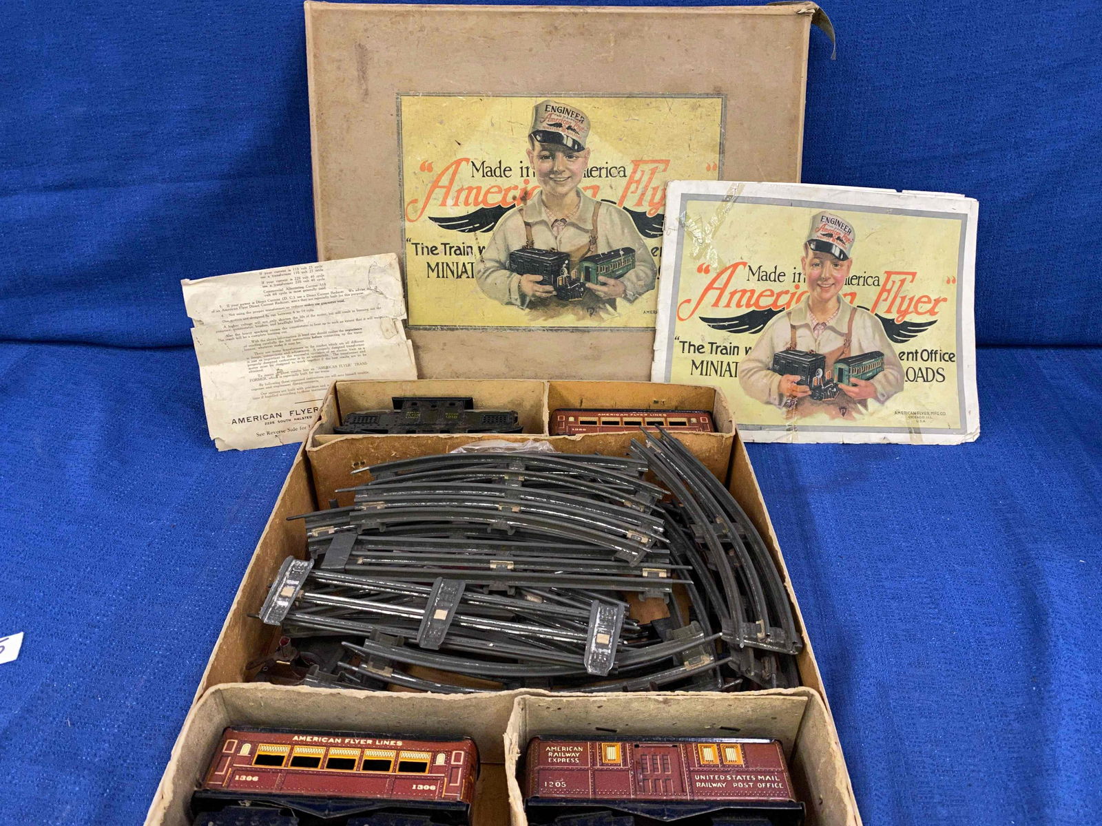 American Flyer Toy Train Set in Box (1 of 17)