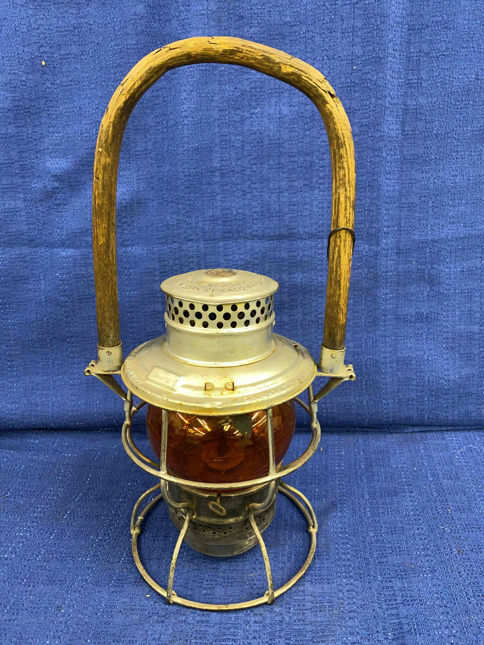 Northern Pacific Railway Switchman's Lantern (1 of 5)