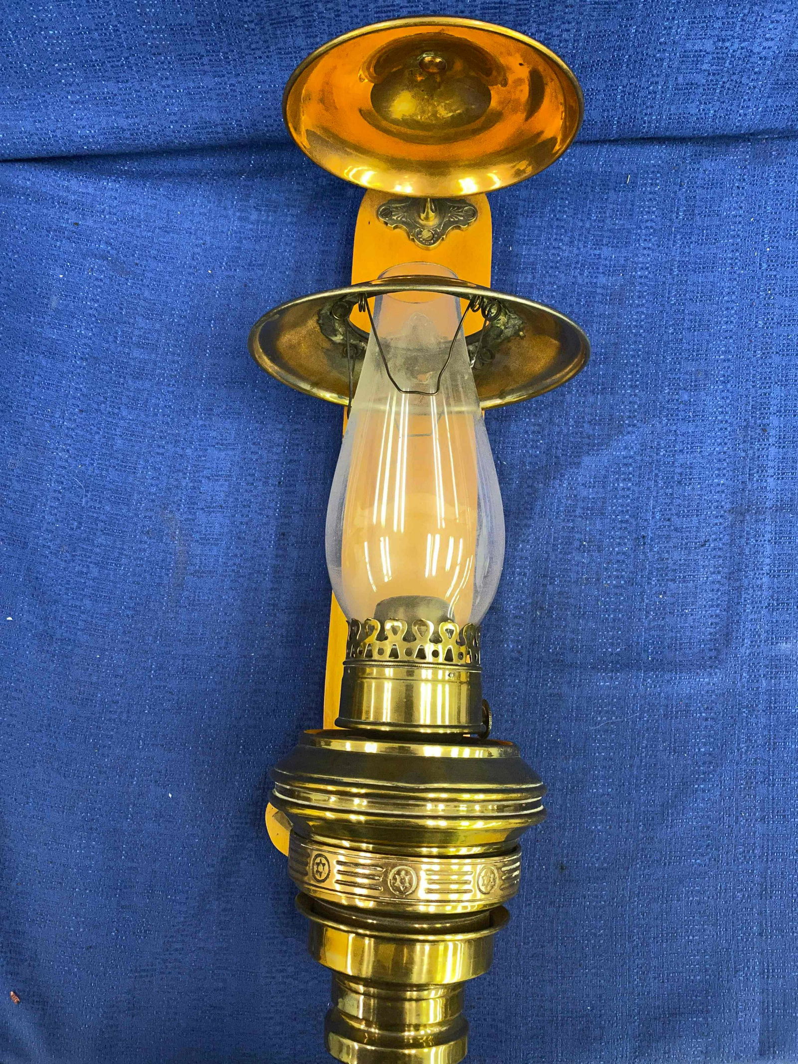 Adam's & WestLake Brass Ship's Oil Lamp (1 of 8)