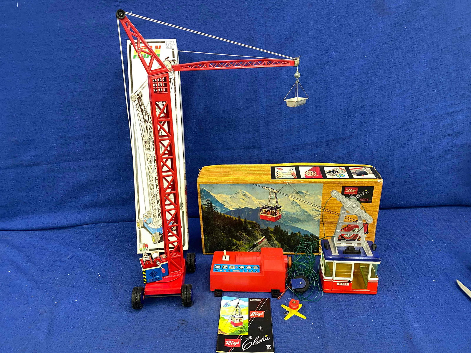 Tin Crane and Rigi Electric Trolley (1 of 20)