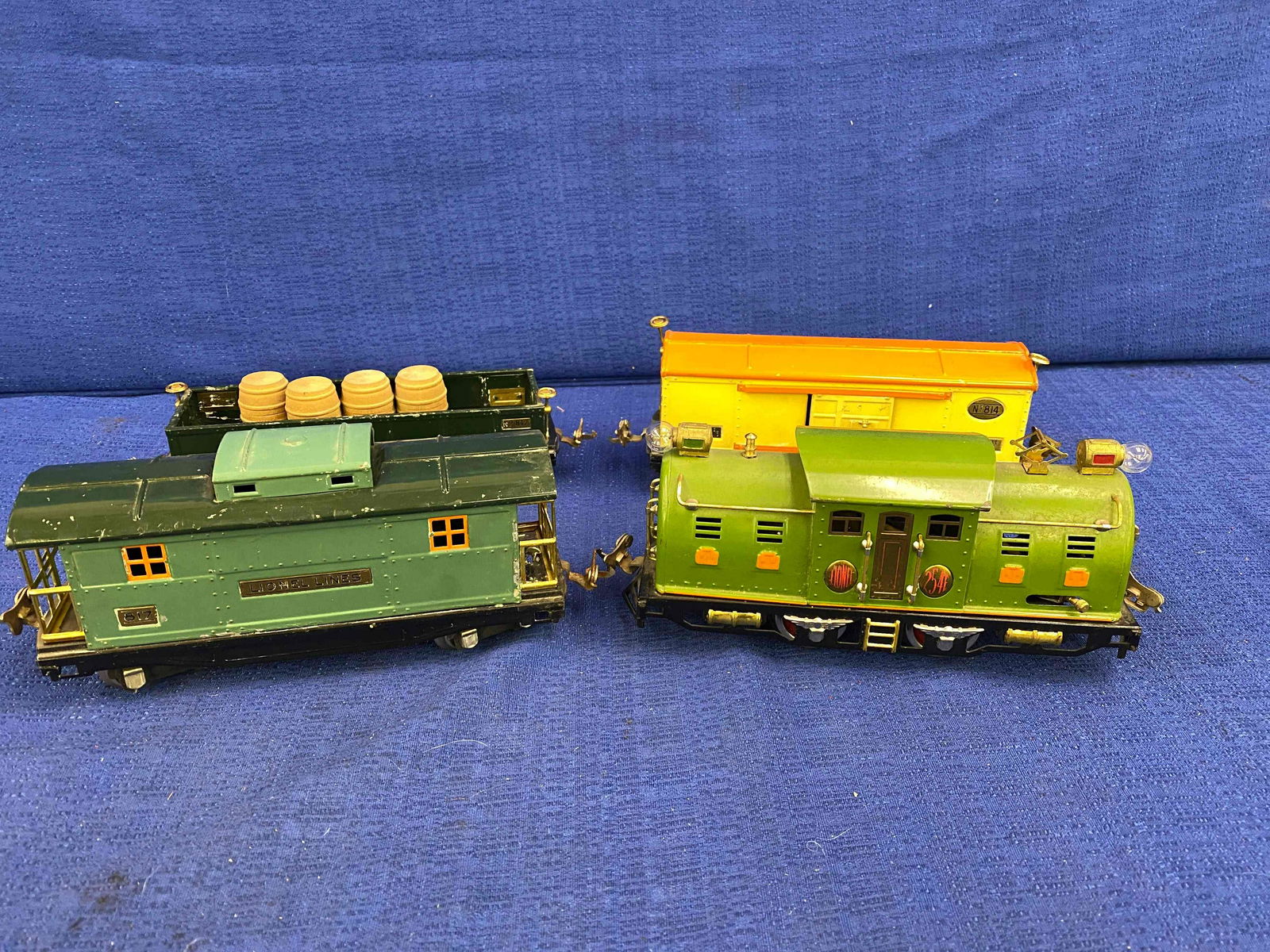 Lionel 4-Piece "O" Gauge (1 of 14)