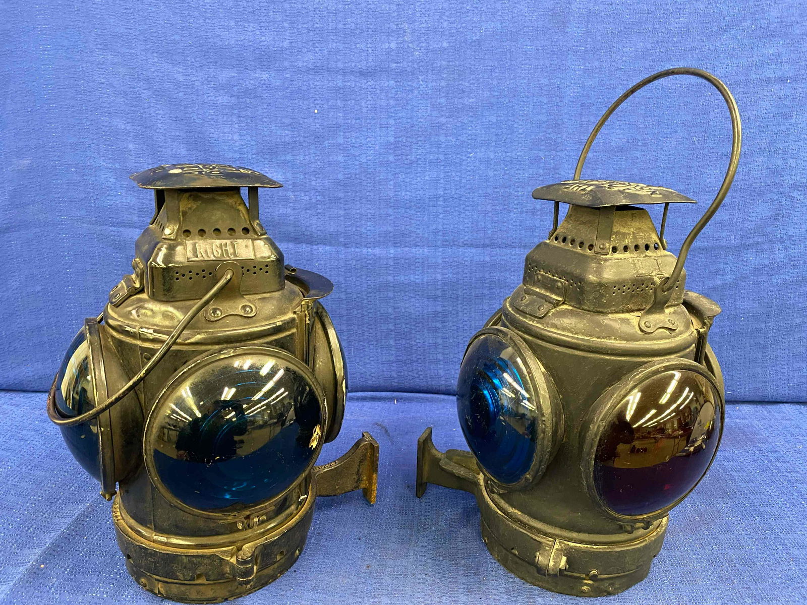 2 Adlake Passenger Car Marker Lights (1 of 9)