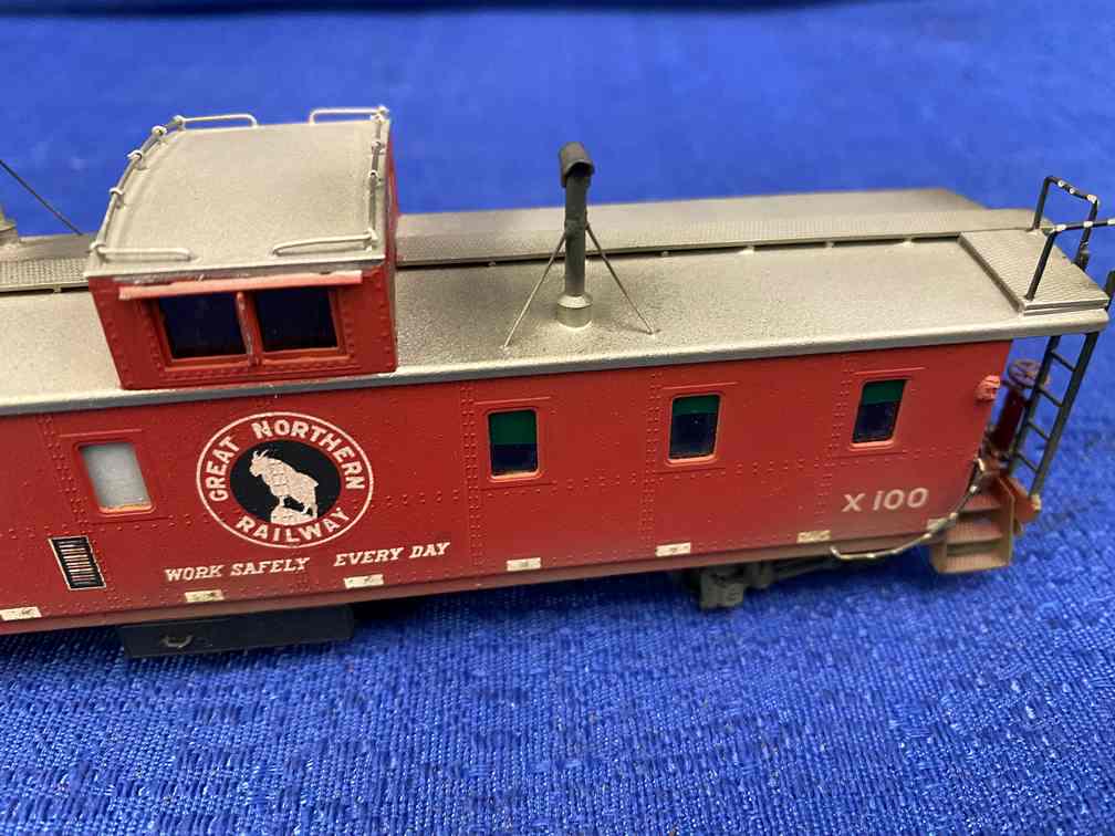 Overland Great Northern Brass Caboose (1 of 6)
