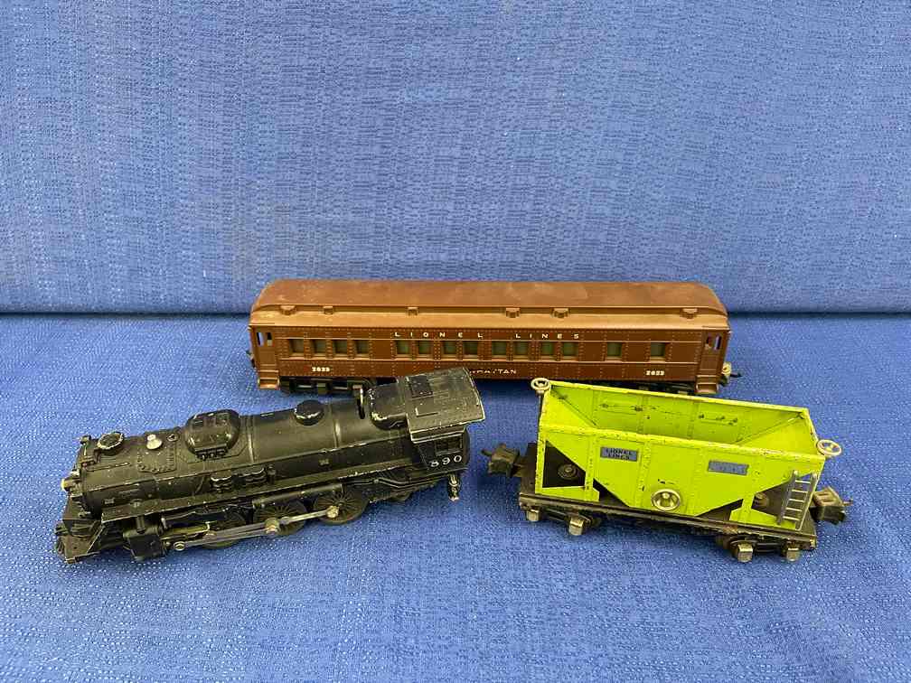 Lionel 3 pc. Train Set (1 of 6)