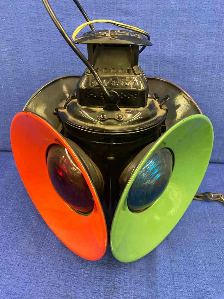 Adlake Burlington Northern Switch Lantern (1 of 6)