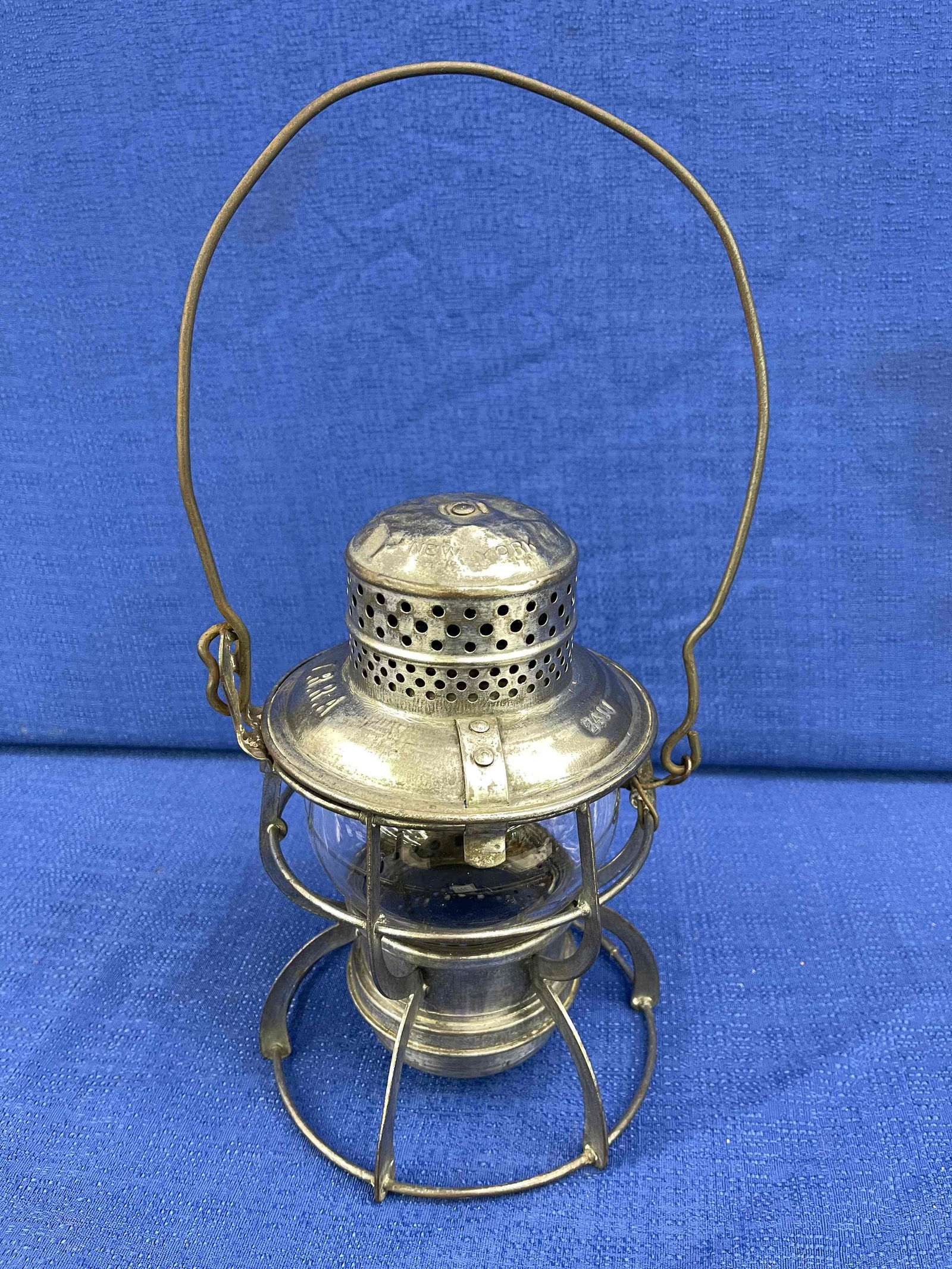 Terminal Railroad Assoc. 1925 Armspear Lantern (1 of 6)