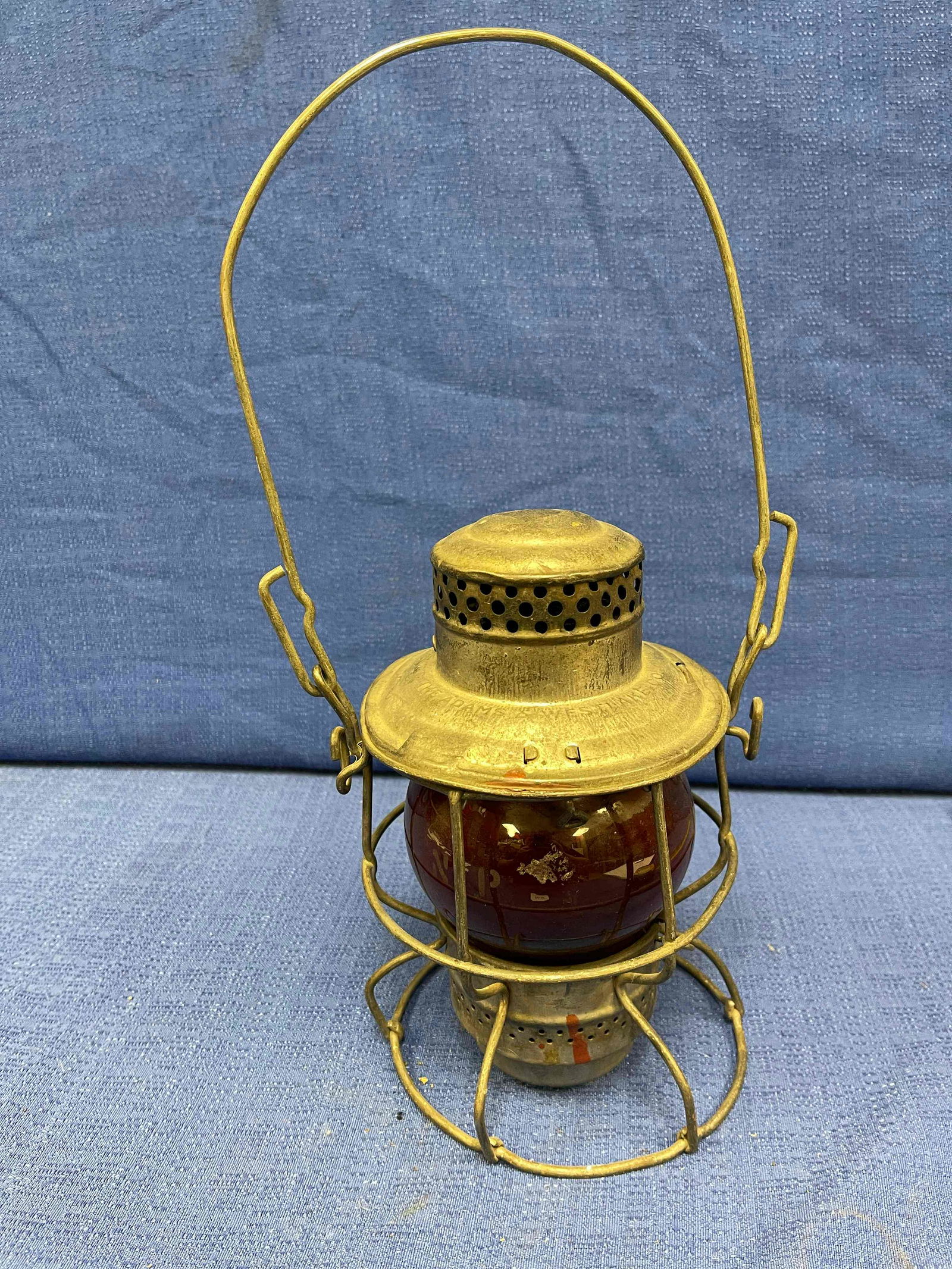 Northern Pacific Adams & Westlake Switchmans Lantern (1 of 6)