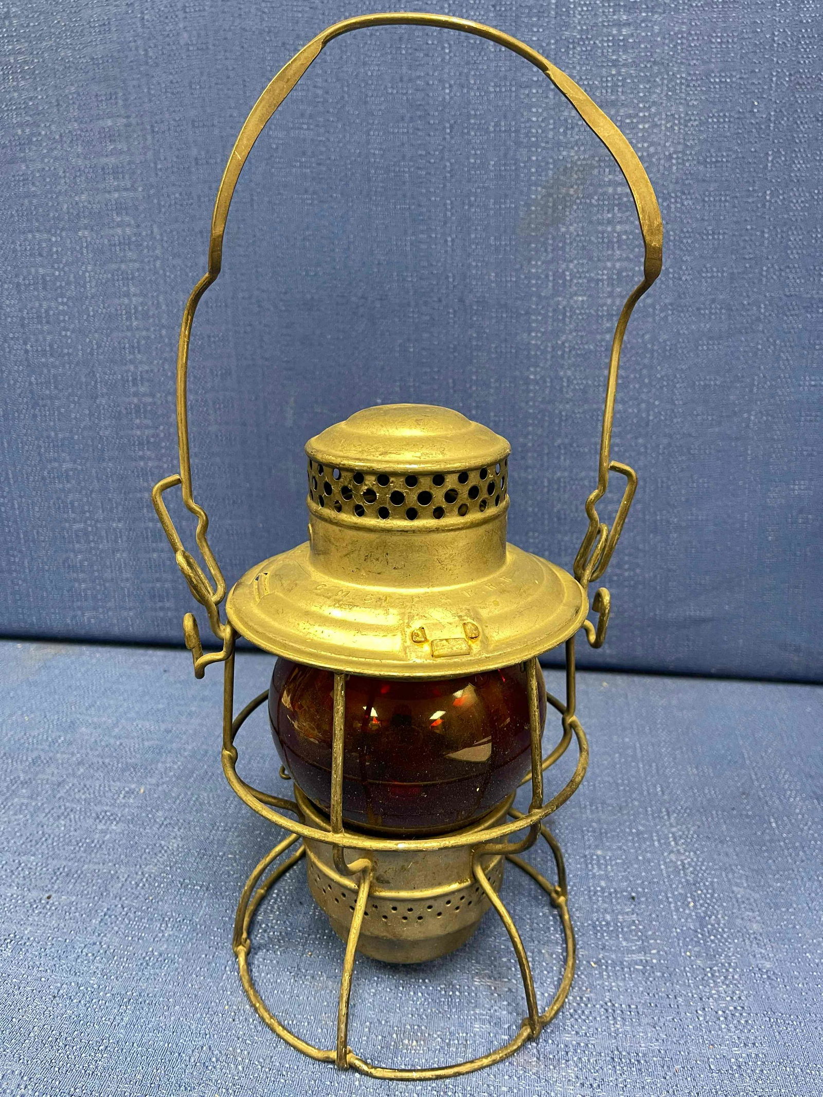 CMStP.&PRR Switchman's Lantern (1 of 6)