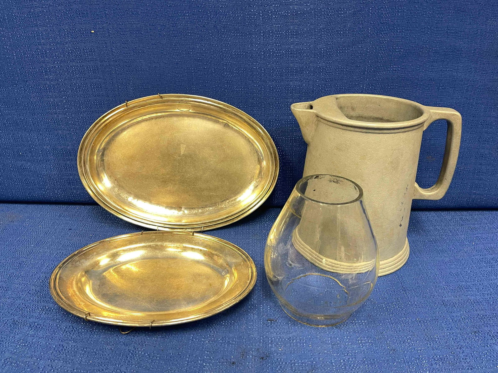 Union Pacific & CB&Q Silver Platers; CNW Lantern Globe (1 of 7)