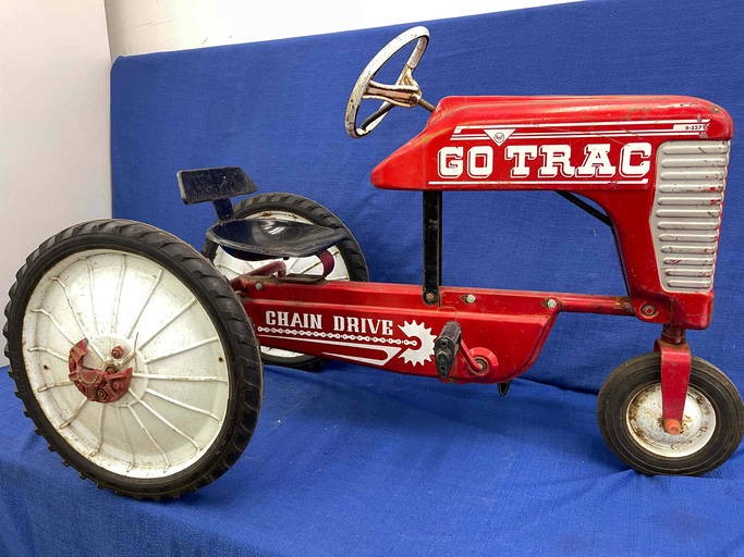 Amf Go Trac Pedal Tractor