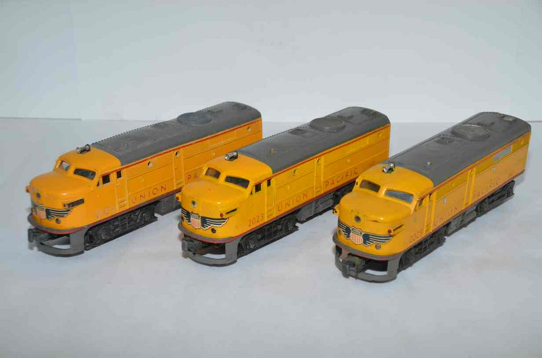 Lionel O Scale Union Pacific RR Locomotive 2023 Alco A-A-A Set (1 of 15)