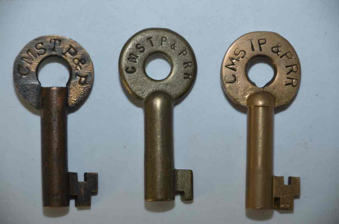 Milwaukee Road RR Brass Key Lot-3 Keys (1 of 3)