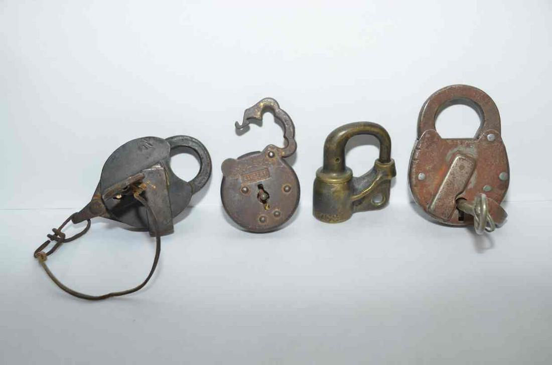 New York Central RR Brass Raco Lock/3 Other Locks (1 of 8)