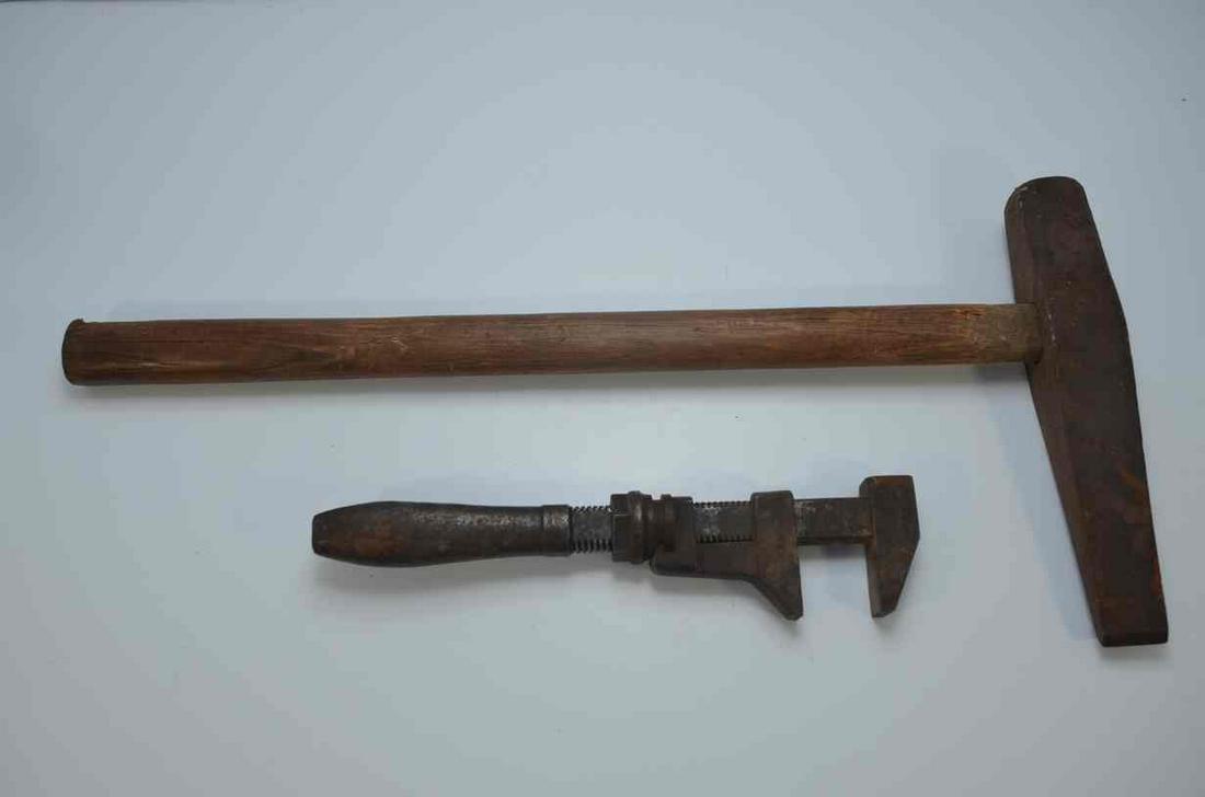 Soo Line RR Mallet/Splitter and Adjustable Wrench (1 of 5)