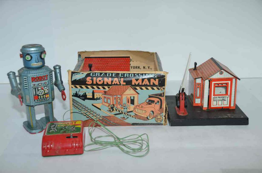 Marx O Scale Automatic Crossing Signalman Gate Shack-2 Buildings (1 of 12)
