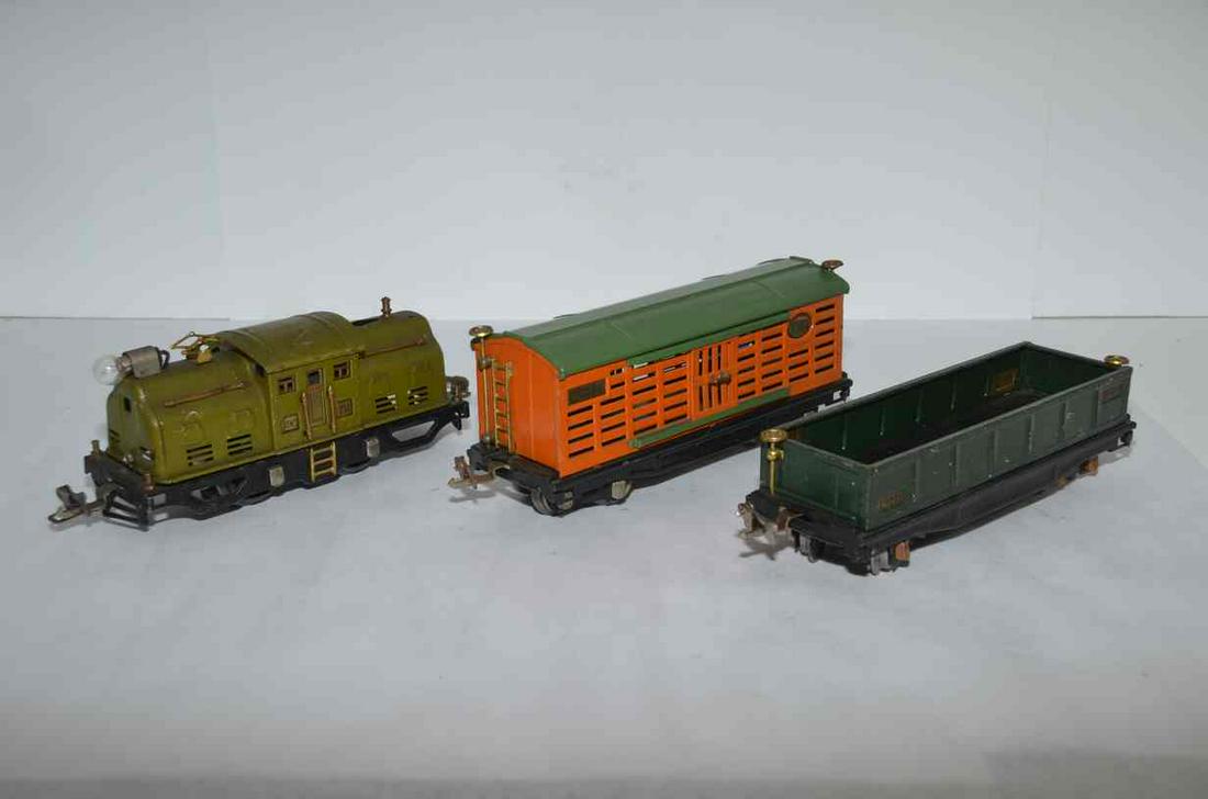 Lionel O Scale Pre-War Locomotive #252 and 5 Pre-War Cars (1 of 12)