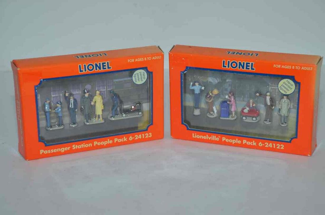 Two Sets of Lionel O Scale Figures-New in Boxes! (1 of 3)