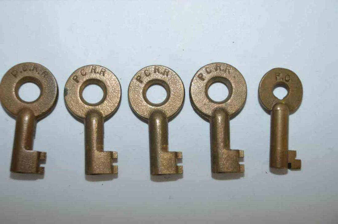 Penn Central RR Brass Key Lot-5 Keys (1 of 3)