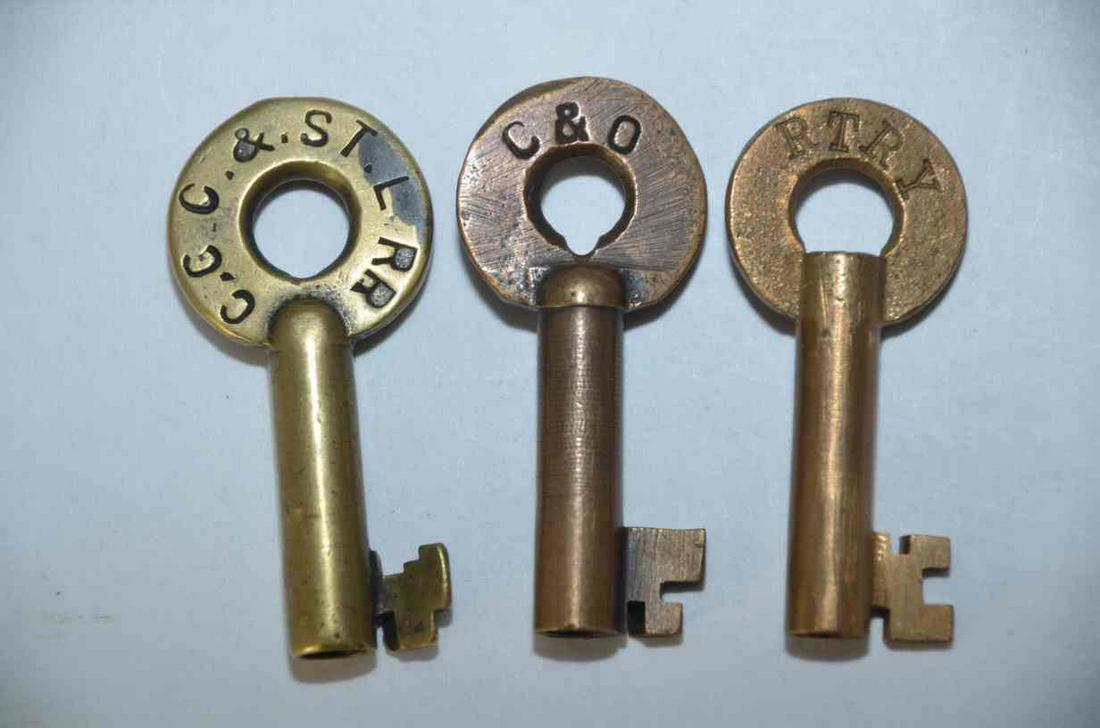 Ohio Area RR Brass Key Lot-3 Keys (1 of 3)