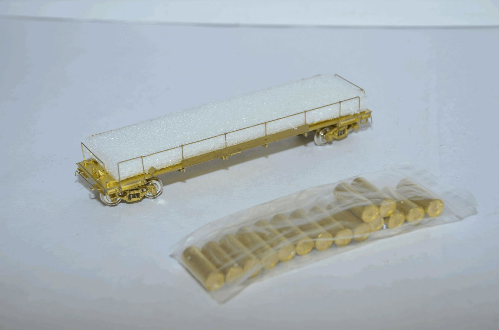 Two Brass Tank Cars-HO Scale (1 of 6)