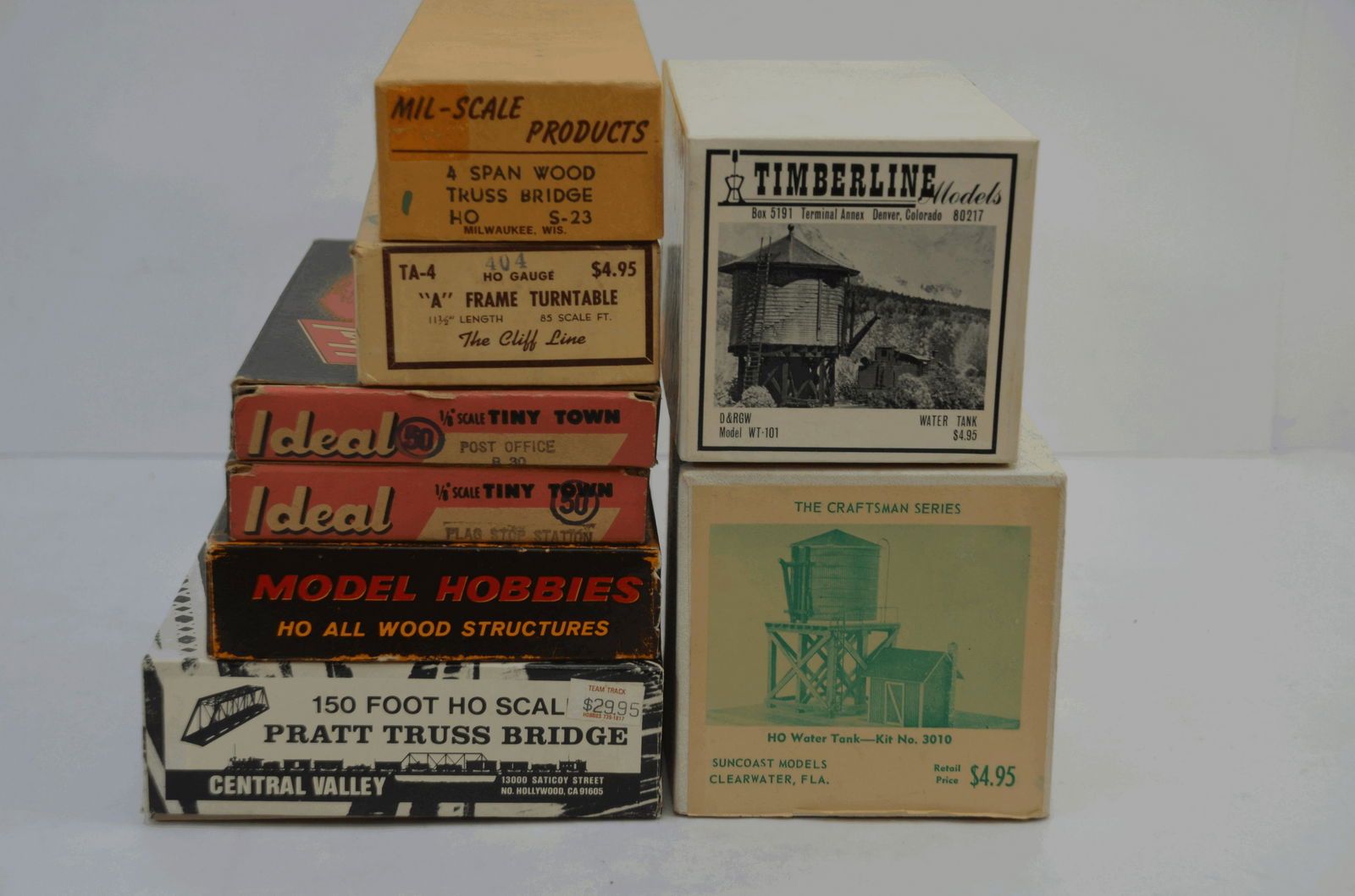 HO Scale Structure Kit Lot (1 of 5)
