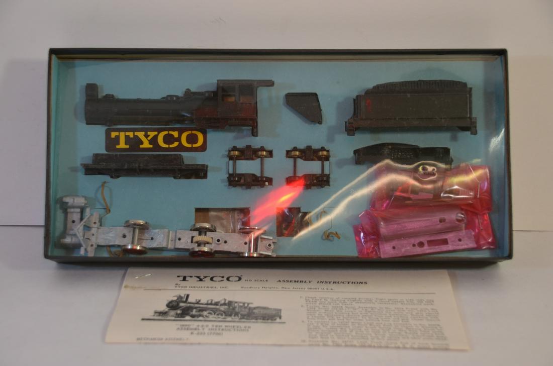 Tyco 4-6-0 Steam Locomotive Kit-New in Box! (1 of 2)