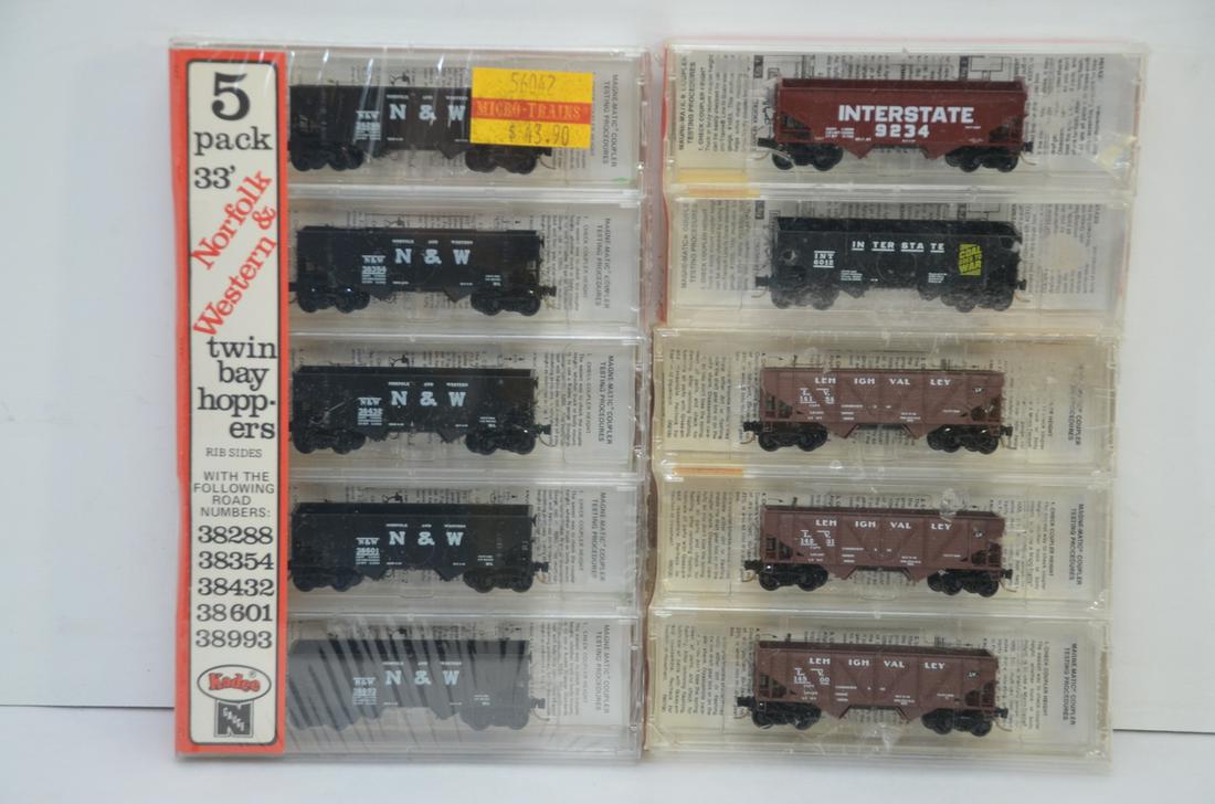 10 New Micro Trains N Scale Hoppers (1 of 4)