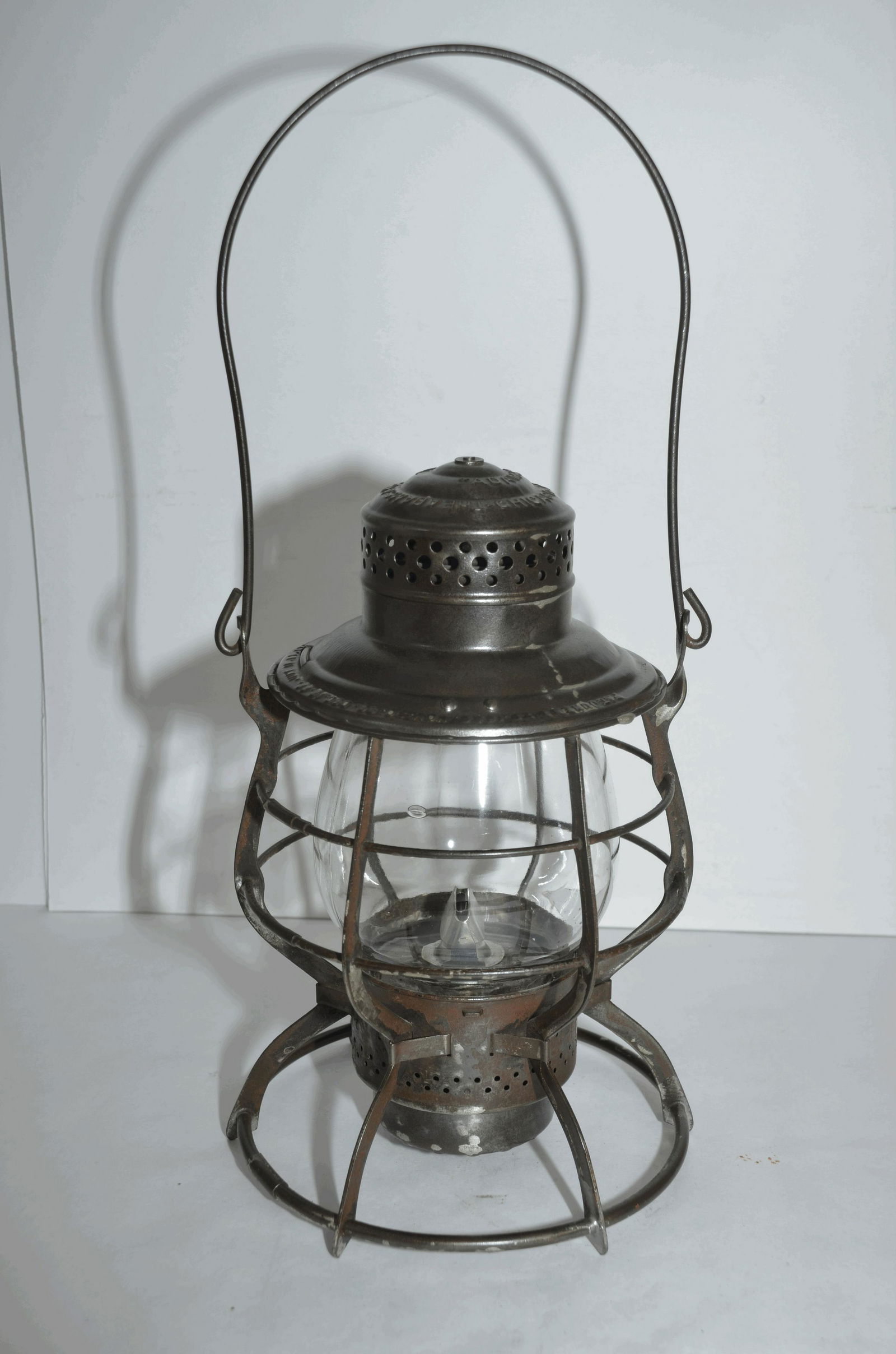 Adams and Westlake RR Switchmans Lantern-The Adams Model (1 of 7)