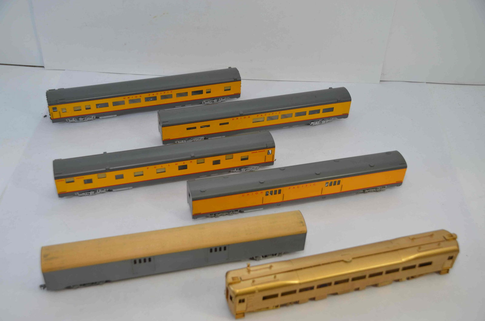 Six Mixed Brass Passenger Cars-Nickel Plate and Katsumi Brass (1 of 2)